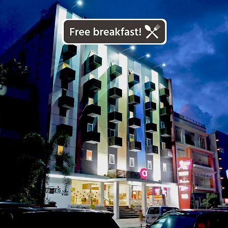 Amaris Hotel Ambon Exterior photo