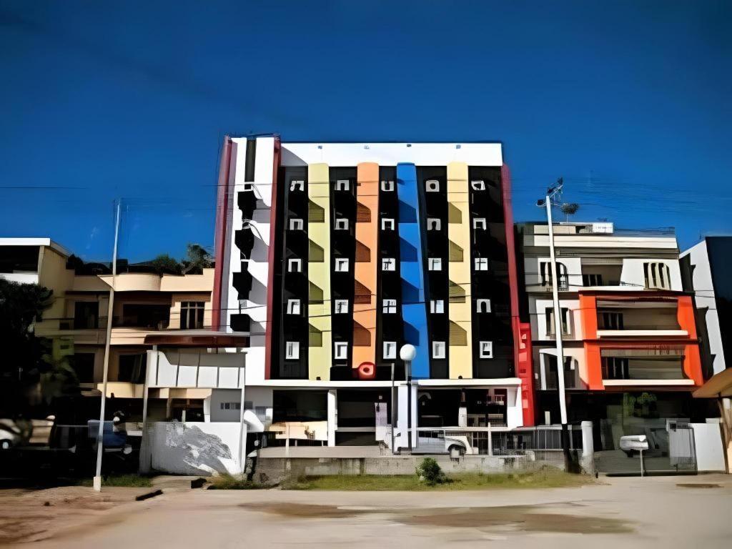 Amaris Hotel Ambon Exterior photo