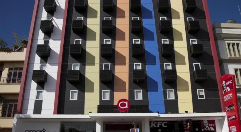 Amaris Hotel Ambon Exterior photo