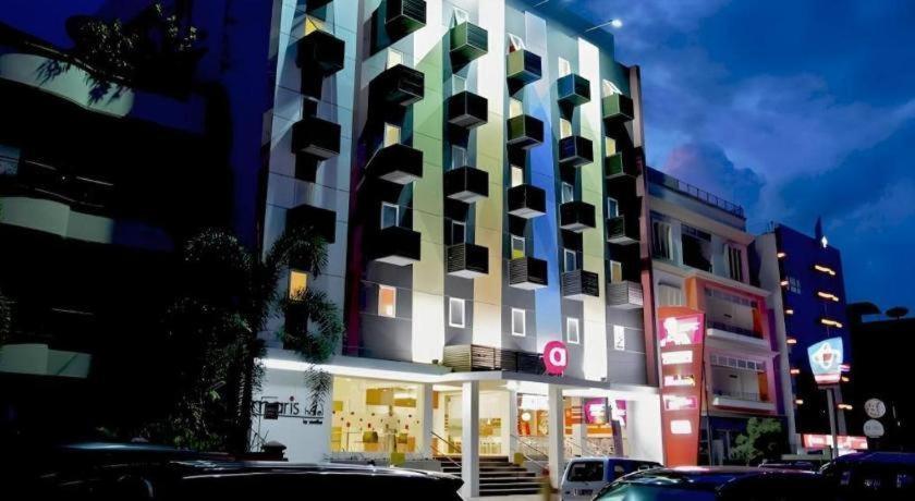 Amaris Hotel Ambon Exterior photo