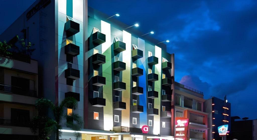 Amaris Hotel Ambon Exterior photo