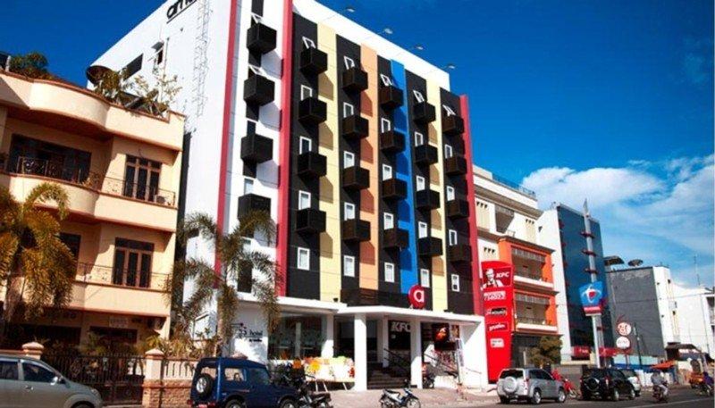 Amaris Hotel Ambon Exterior photo